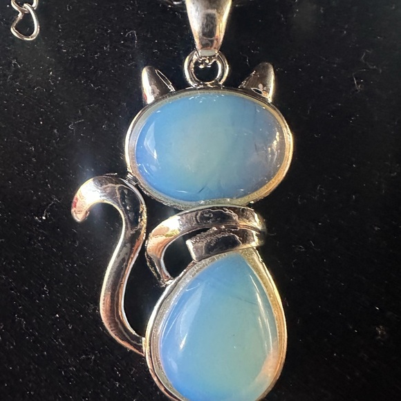 Charms - Picture 6 of 11